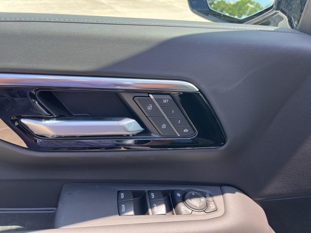 new 2025 Chevrolet Tahoe car, priced at $68,654