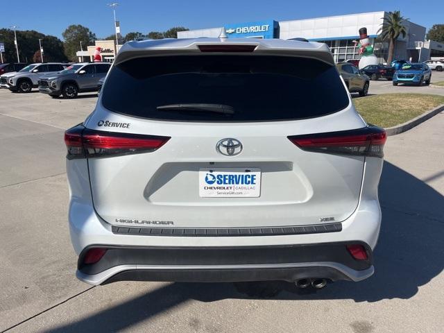 used 2023 Toyota Highlander car, priced at $36,990