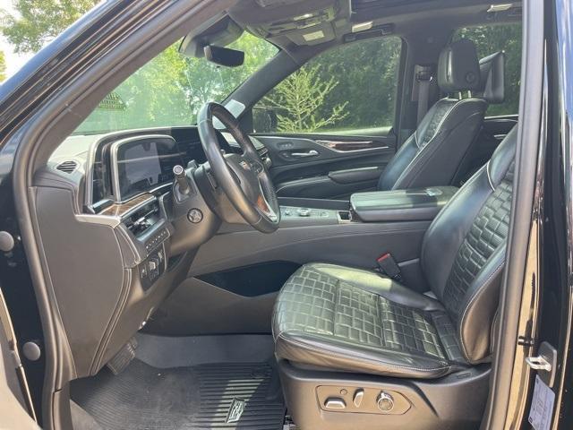 used 2021 Cadillac Escalade ESV car, priced at $58,990