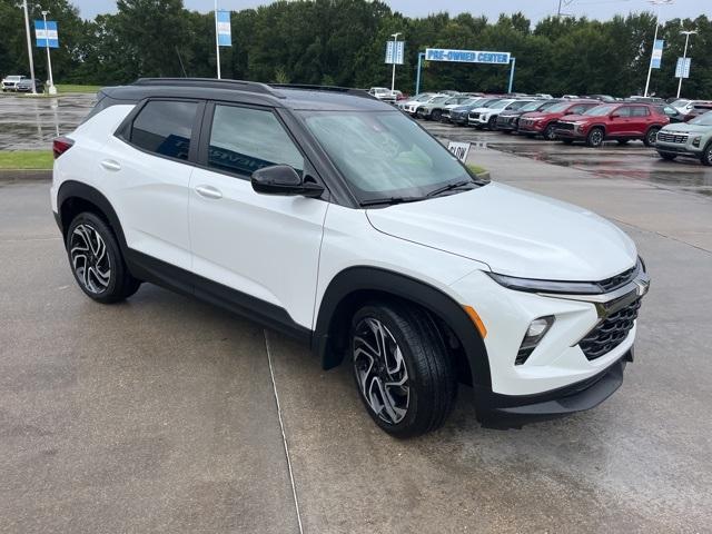 new 2026 Chevrolet TrailBlazer car, priced at $32,255