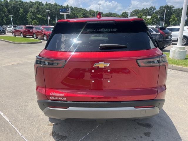 new 2026 Chevrolet Equinox car, priced at $32,960