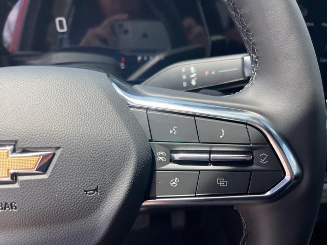 new 2026 Chevrolet Equinox car, priced at $32,960