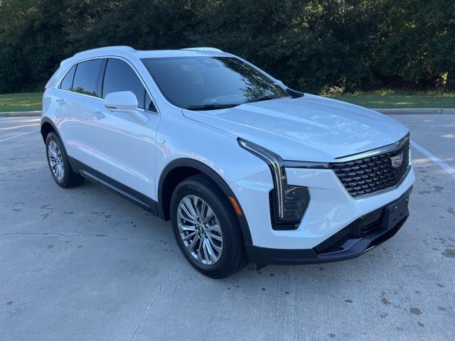 new 2025 Cadillac XT4 car, priced at $46,065