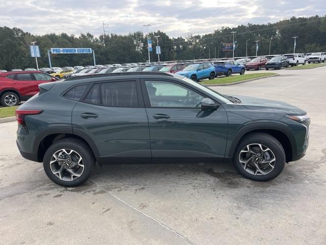 new 2025 Chevrolet Trax car, priced at $23,715