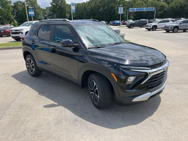 new 2025 Chevrolet TrailBlazer car, priced at $28,595