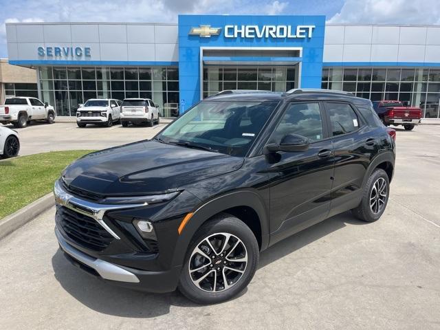 new 2025 Chevrolet TrailBlazer car, priced at $28,595
