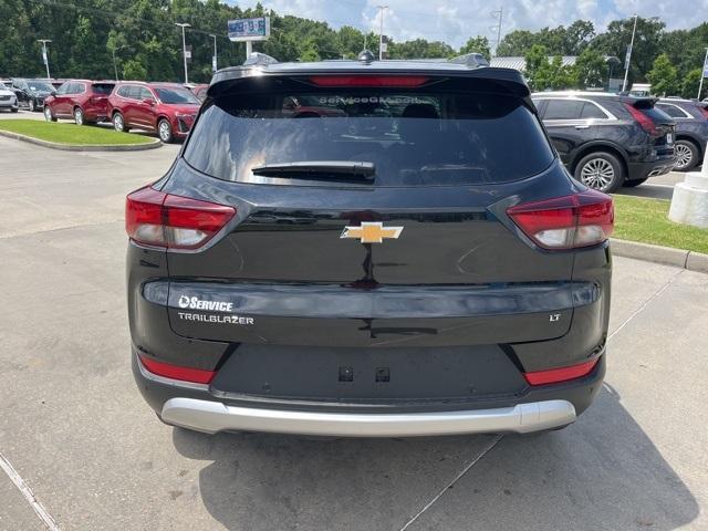 new 2025 Chevrolet TrailBlazer car, priced at $28,595