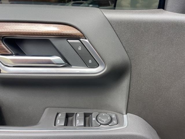 used 2025 Chevrolet Silverado 1500 car, priced at $51,990