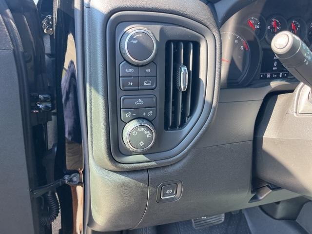 new 2026 Chevrolet Silverado 1500 car, priced at $46,095