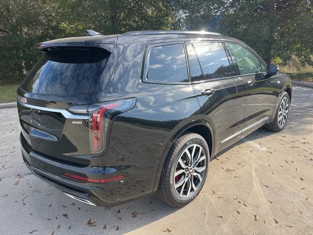 used 2024 Cadillac XT6 car