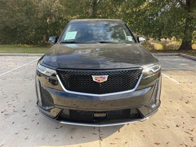 used 2024 Cadillac XT6 car