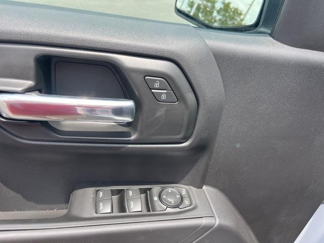 new 2025 Chevrolet Silverado 1500 car, priced at $44,175