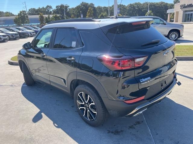 new 2025 Chevrolet TrailBlazer car, priced at $29,015