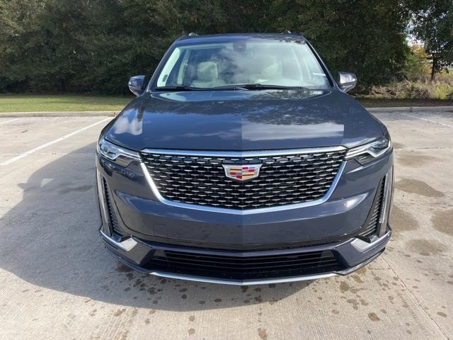 new 2025 Cadillac XT6 car, priced at $56,740