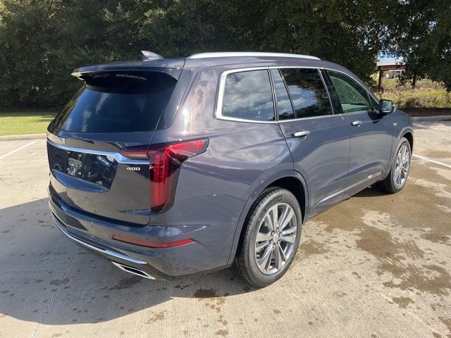 new 2025 Cadillac XT6 car, priced at $56,740