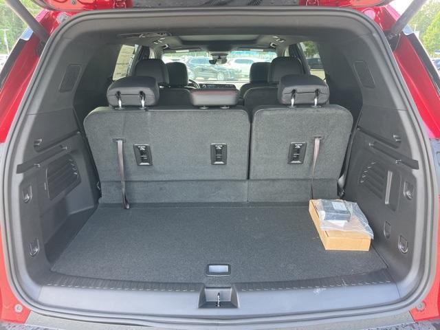 new 2026 Chevrolet Traverse car, priced at $57,394