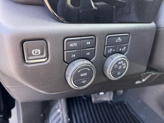 new 2025 Chevrolet Silverado 1500 car, priced at $55,509