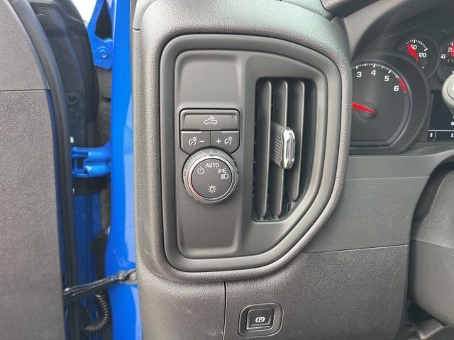 new 2025 Chevrolet Silverado 1500 car, priced at $38,044