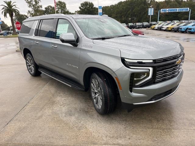 new 2025 Chevrolet Suburban car, priced at $83,690