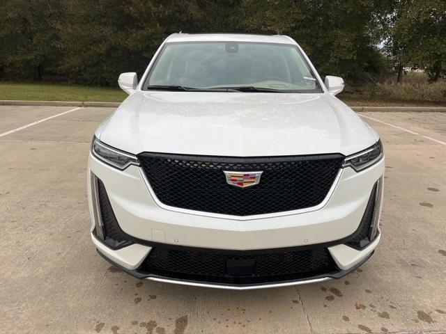 new 2025 Cadillac XT6 car, priced at $75,440