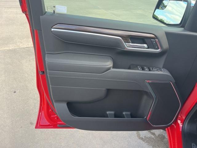 new 2025 Chevrolet Silverado 1500 car, priced at $43,369