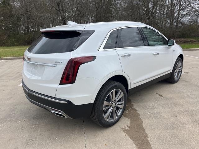 new 2025 Cadillac XT5 car, priced at $52,610