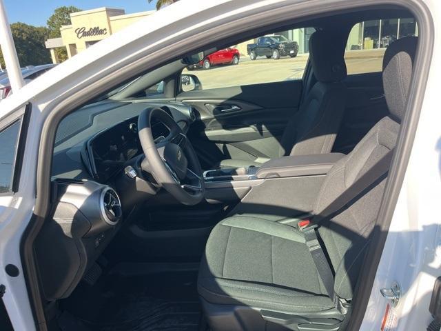 new 2026 Chevrolet Equinox EV car, priced at $33,990