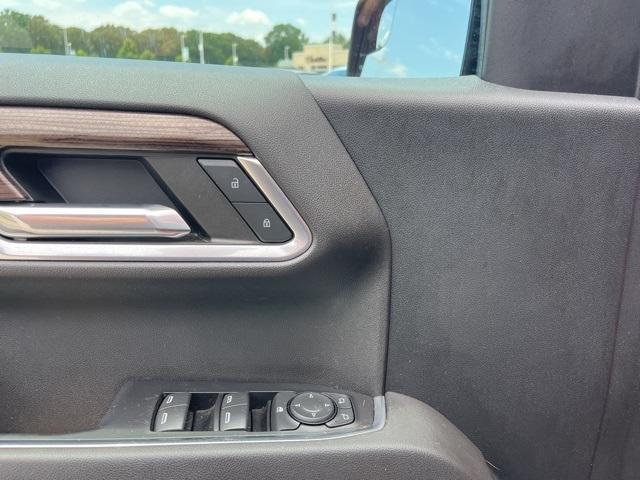 used 2022 Chevrolet Silverado 1500 car, priced at $38,990