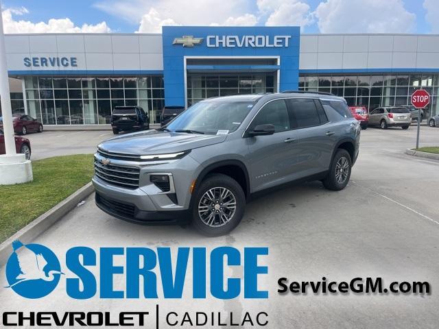 new 2026 Chevrolet Traverse car, priced at $42,014
