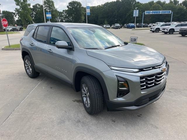 new 2026 Chevrolet Equinox car, priced at $32,990