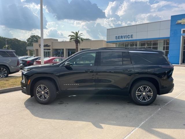 new 2026 Chevrolet Traverse car, priced at $42,014