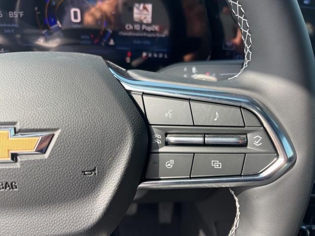 new 2025 Chevrolet Traverse car, priced at $43,629