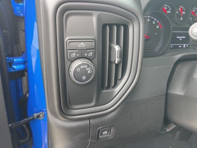 new 2025 Chevrolet Silverado 1500 car, priced at $38,844