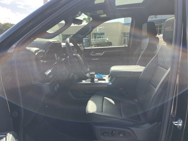 new 2025 Chevrolet Silverado 1500 car, priced at $60,294