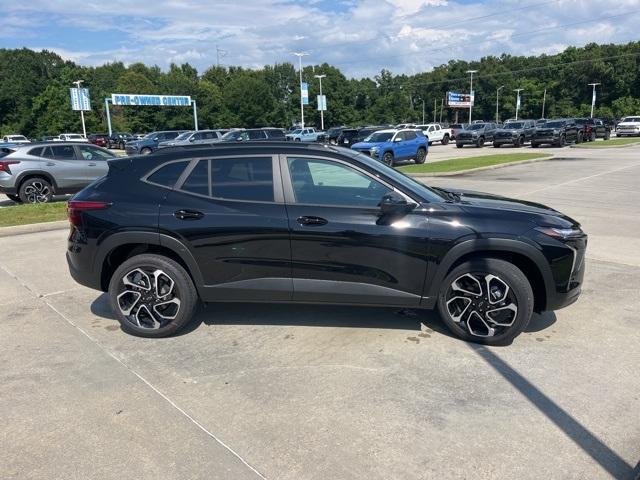 new 2025 Chevrolet Trax car, priced at $27,184