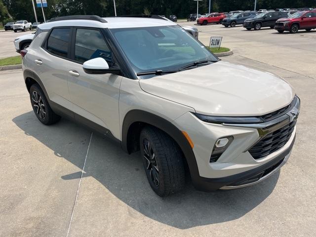 new 2026 Chevrolet TrailBlazer car, priced at $30,610