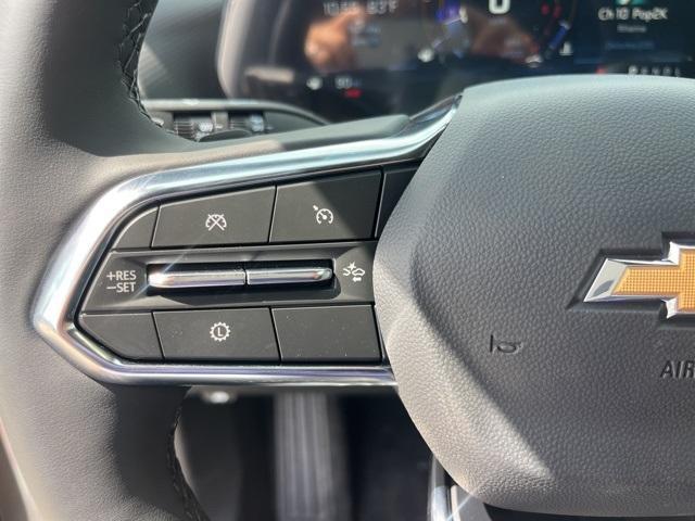 new 2026 Chevrolet Equinox car, priced at $30,415