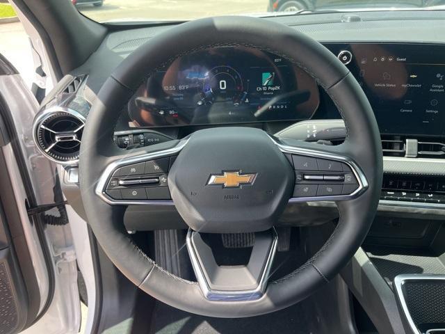 new 2026 Chevrolet Equinox car, priced at $30,415