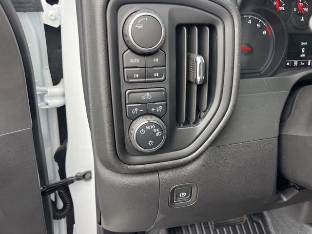 new 2025 Chevrolet Silverado 1500 car, priced at $43,725