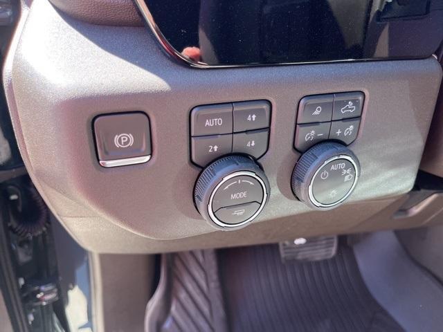 new 2025 Chevrolet Silverado 1500 car, priced at $56,464