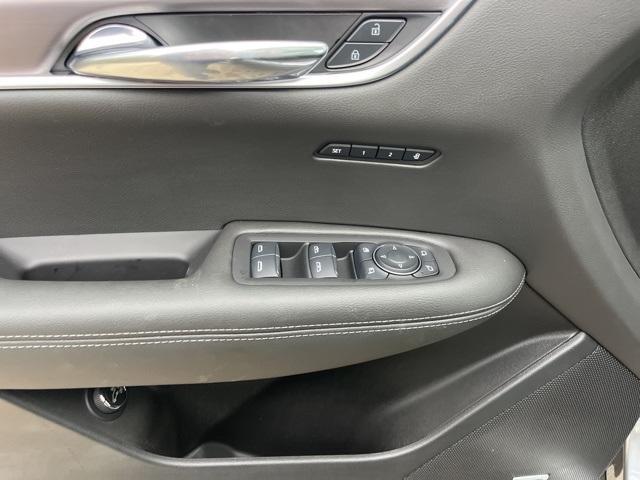 new 2025 Cadillac XT6 car, priced at $48,210
