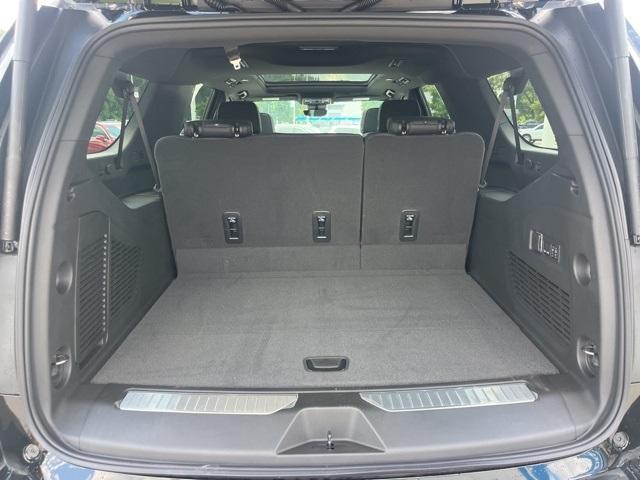 new 2025 Chevrolet Suburban car, priced at $86,399