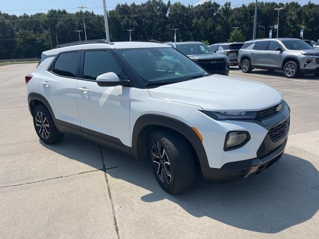 used 2023 Chevrolet TrailBlazer car, priced at $20,990
