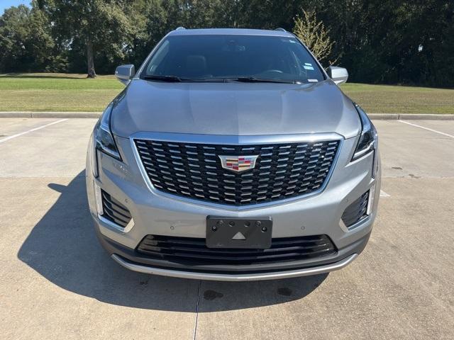 used 2025 Cadillac XT5 car, priced at $41,990