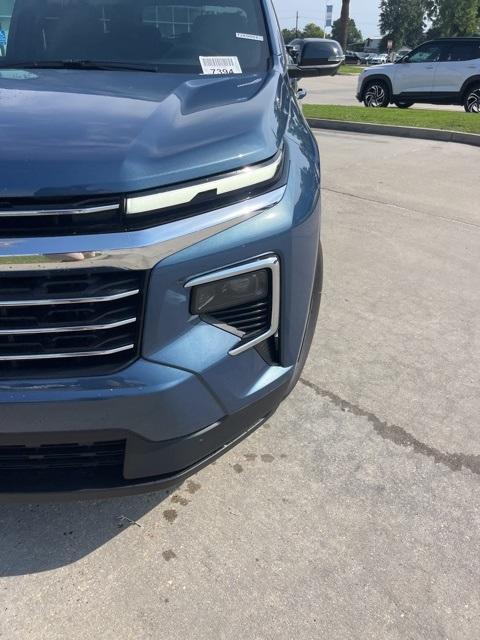 new 2026 Chevrolet Traverse car, priced at $43,239