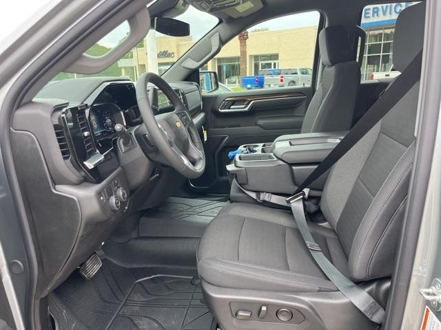new 2025 Chevrolet Silverado 1500 car, priced at $47,539