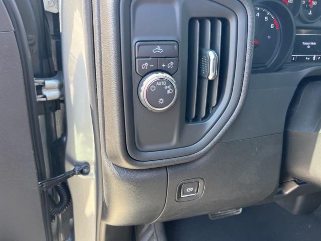 new 2026 Chevrolet Silverado 1500 car, priced at $40,475