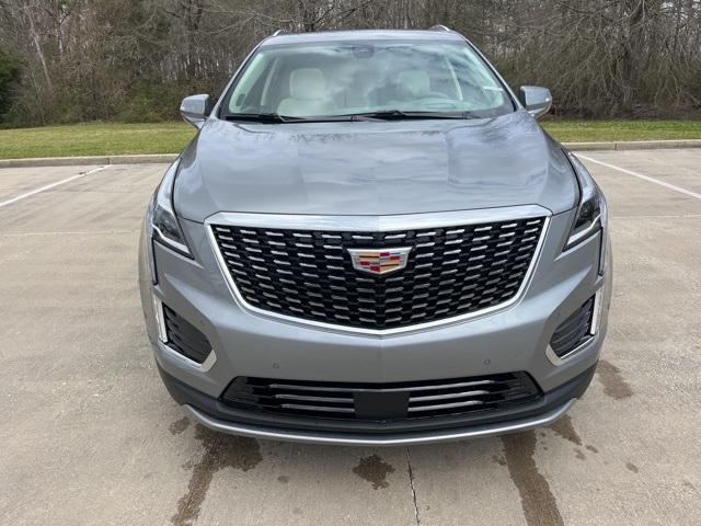 new 2025 Cadillac XT5 car, priced at $54,960