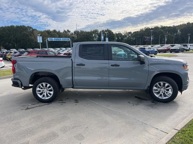 new 2025 Chevrolet Silverado 1500 car, priced at $40,900