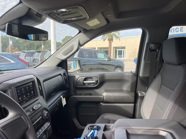 new 2025 Chevrolet Silverado 1500 car, priced at $40,900